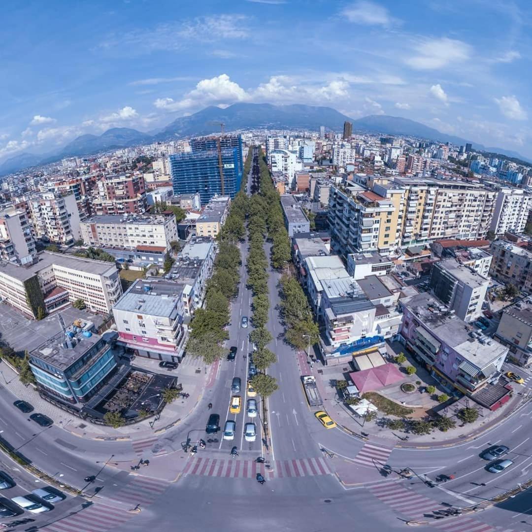 Apartment 21 Dhjetori Tirana