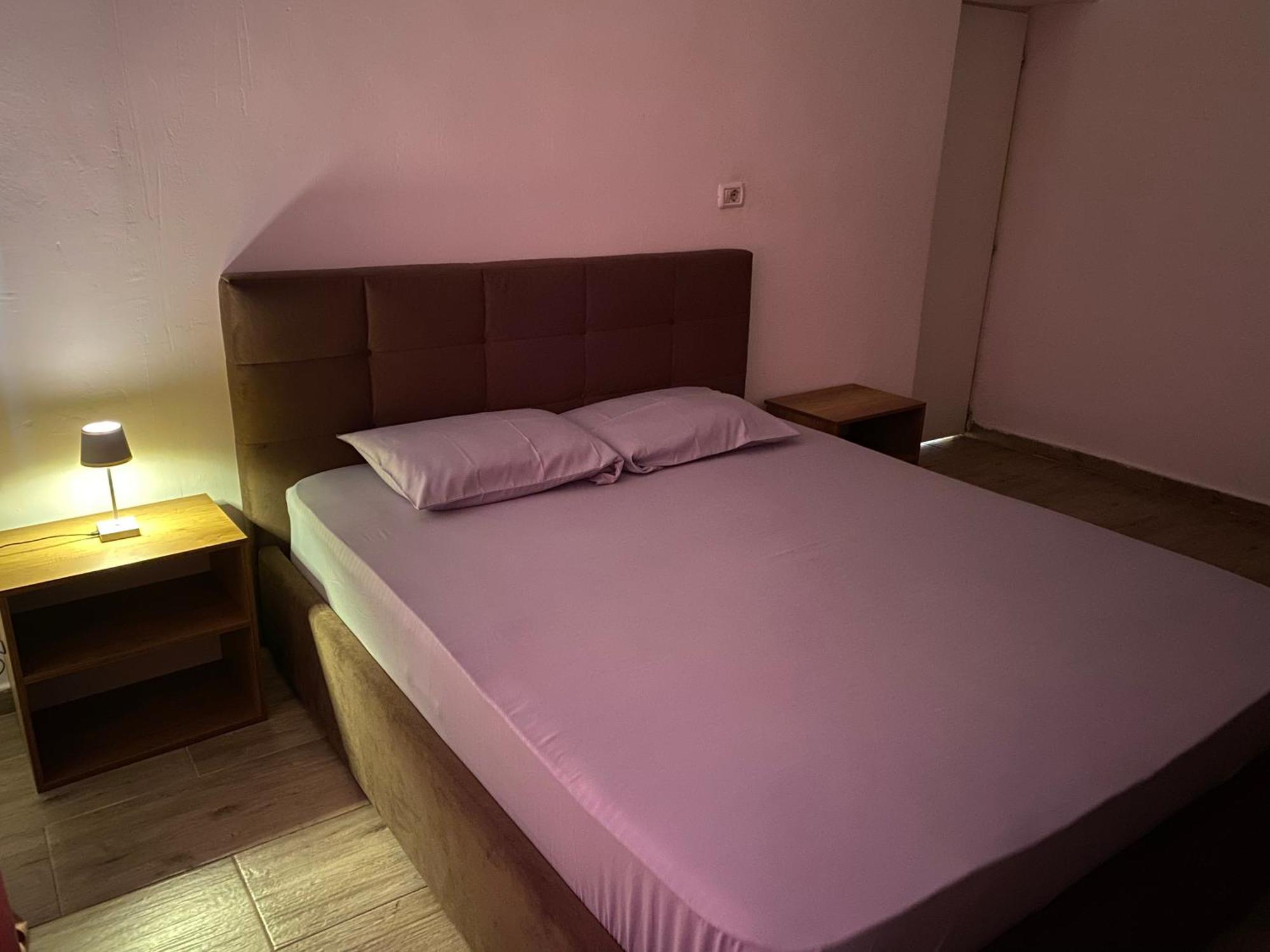 Apartment 21 Dhjetori Tirana
